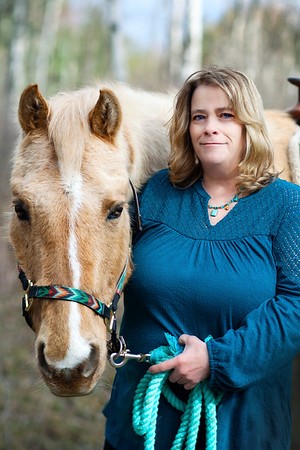 palomino horse and author of horse books Melissa Priblo Chapman